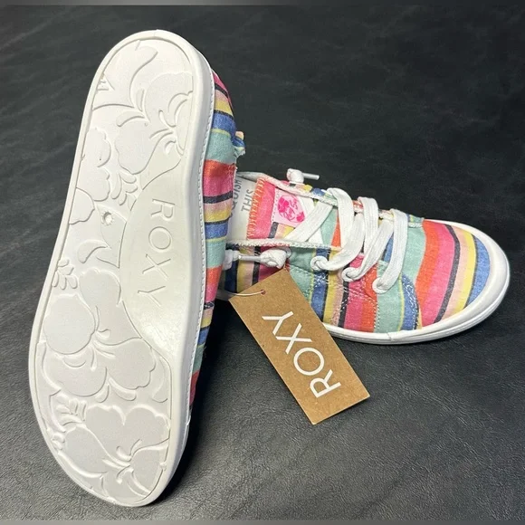 Women’s Bayshore 3 Roxy NWT Size 8 Slip Ons Comfortable - Picture 4 of 6